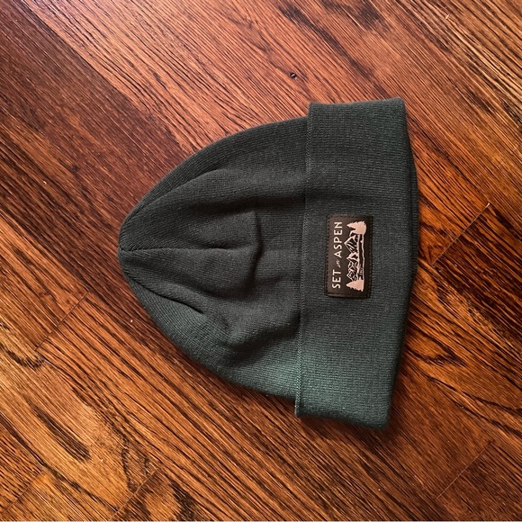 SET ACTIVE Accessories - Set Active Beanie